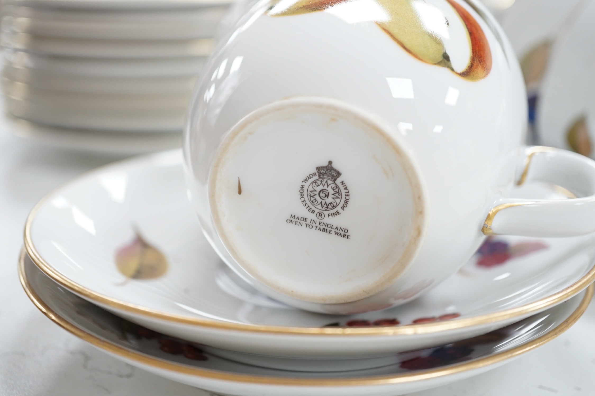 A Worcester ‘Evesham’ dinner and tea service